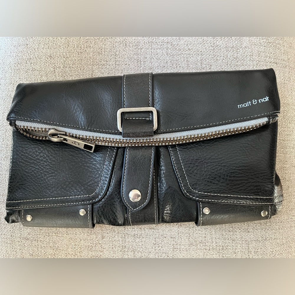 Matt & Mat Clutch